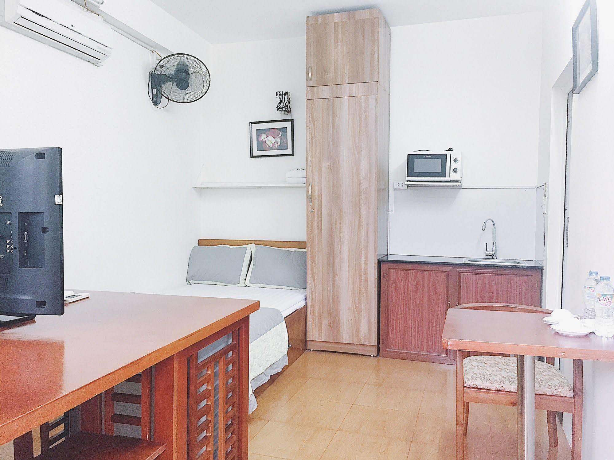 V-Studio Apartment 2 Hanoi Exteriör bild