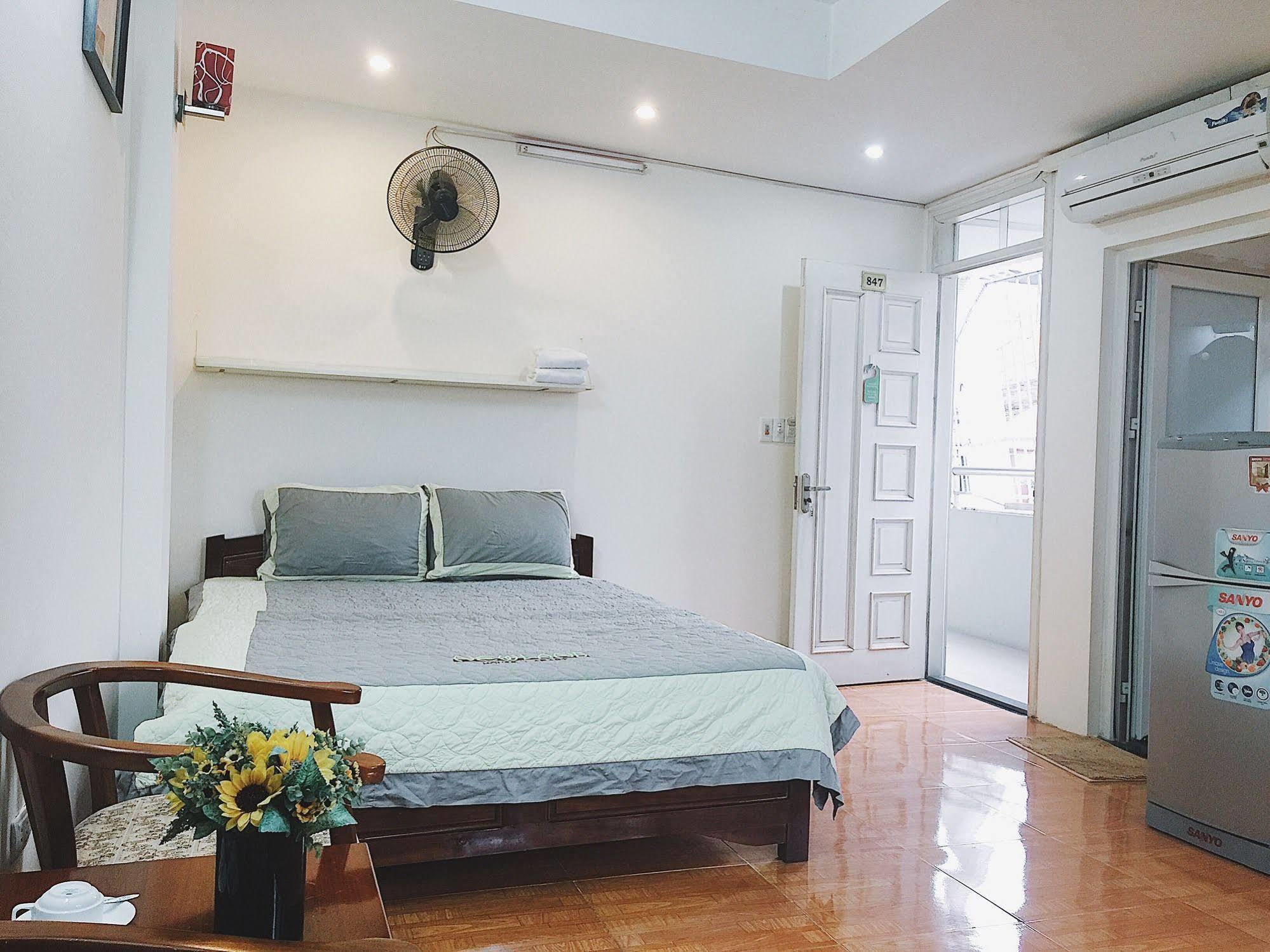 V-Studio Apartment 2 Hanoi Exteriör bild
